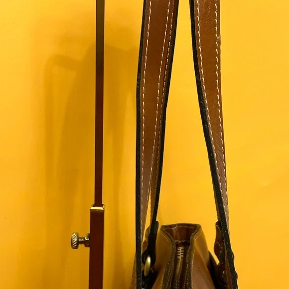 Patricia Nash 2fer Signature Map Print Leather Tote w/Pouch Approx. 15 x 11 x3.5 - Picture 6 of 17